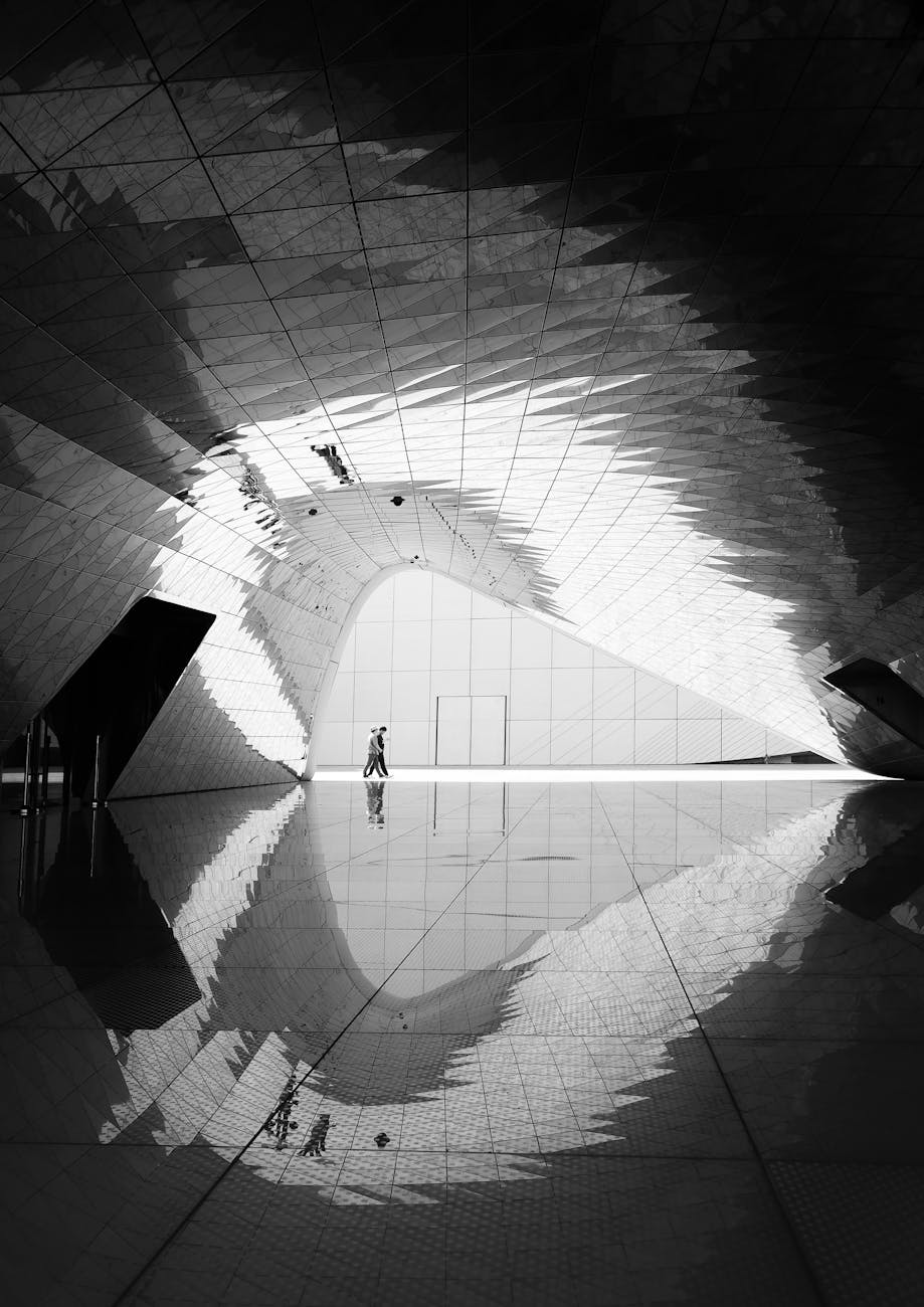 Mastering Shadows and Light in Street Photography: A Comprehensive Guide