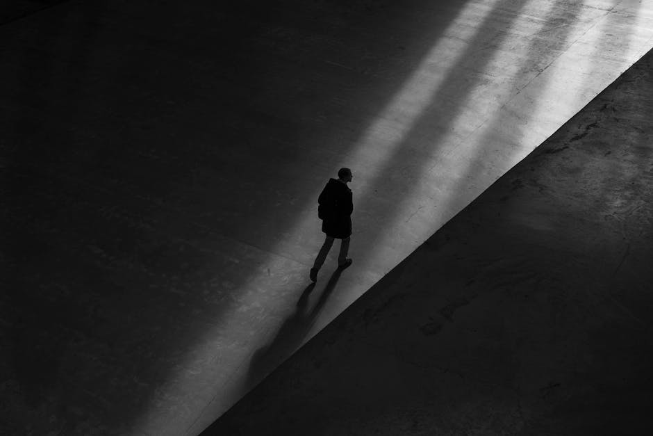 Street Photography Composition: 15 Techniques Beyond Rule of Thirds